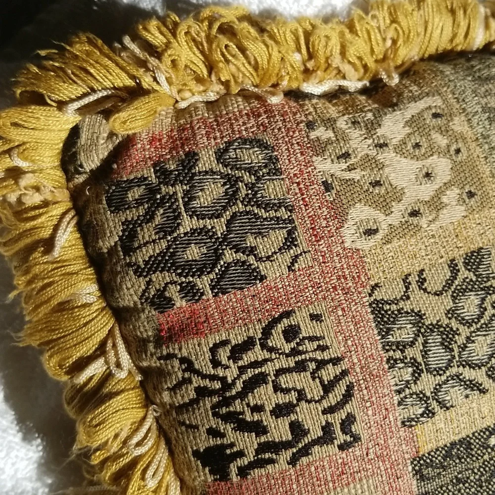 🇺🇦 Vintage Fringe Tassel Stich Navajo Motive Accent Pillow 12x9 Artsy Cozy